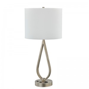 Schlafschreibtischlampe mit antiken silbernen Finish, eine Schreibtischlampe mit einem bequemen Ausgang und einem USB -Anschluss